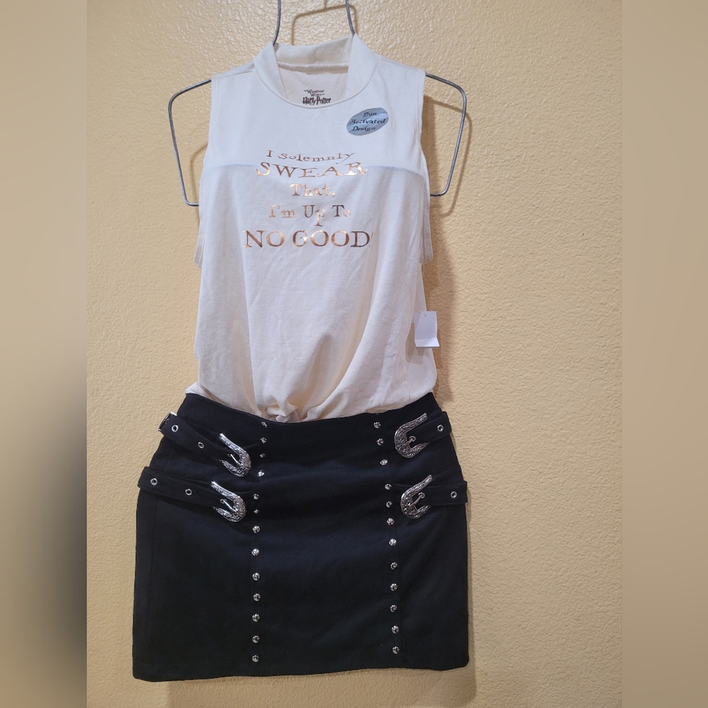 Forever 21 skirt